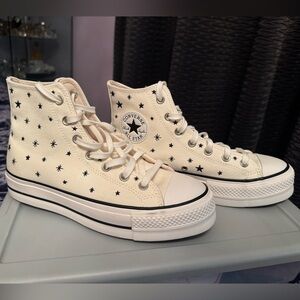 Converse Chuck Taylor All Star Lift Crystal Energy - women’s size 10